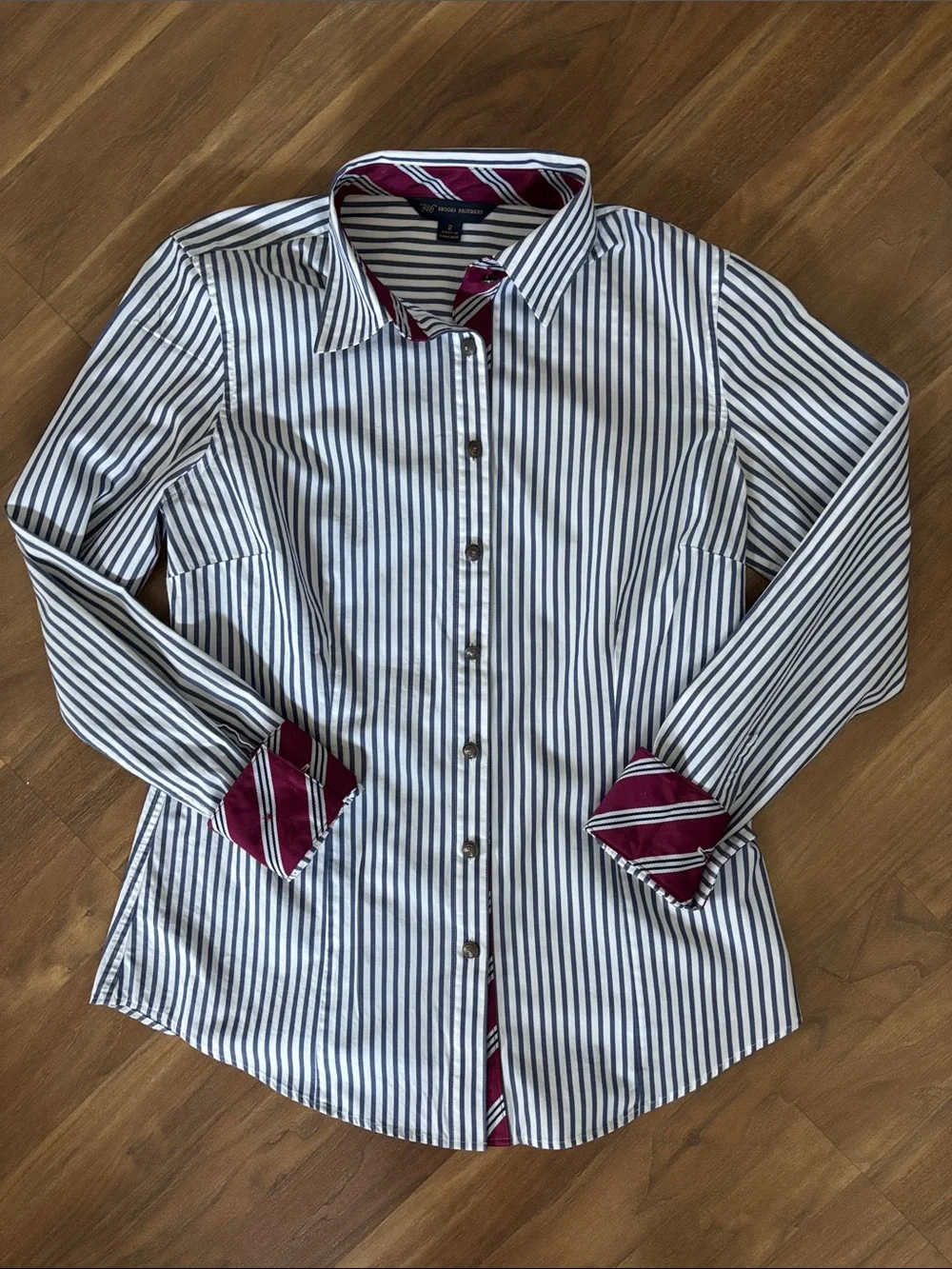 Brooks Brothers Striped Button Down Shirt with Contrast Rolled Cuffs Size 2 - Picture 2 of 8